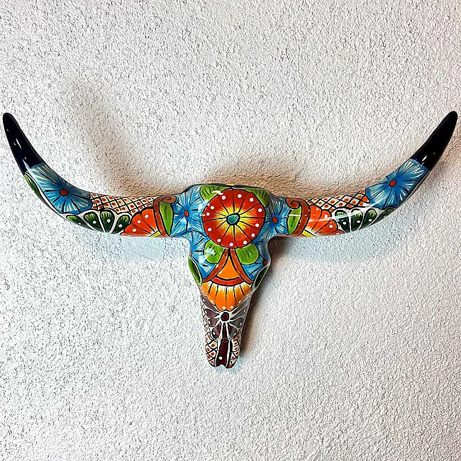 Déco murale - Tête de vache céramique colorée