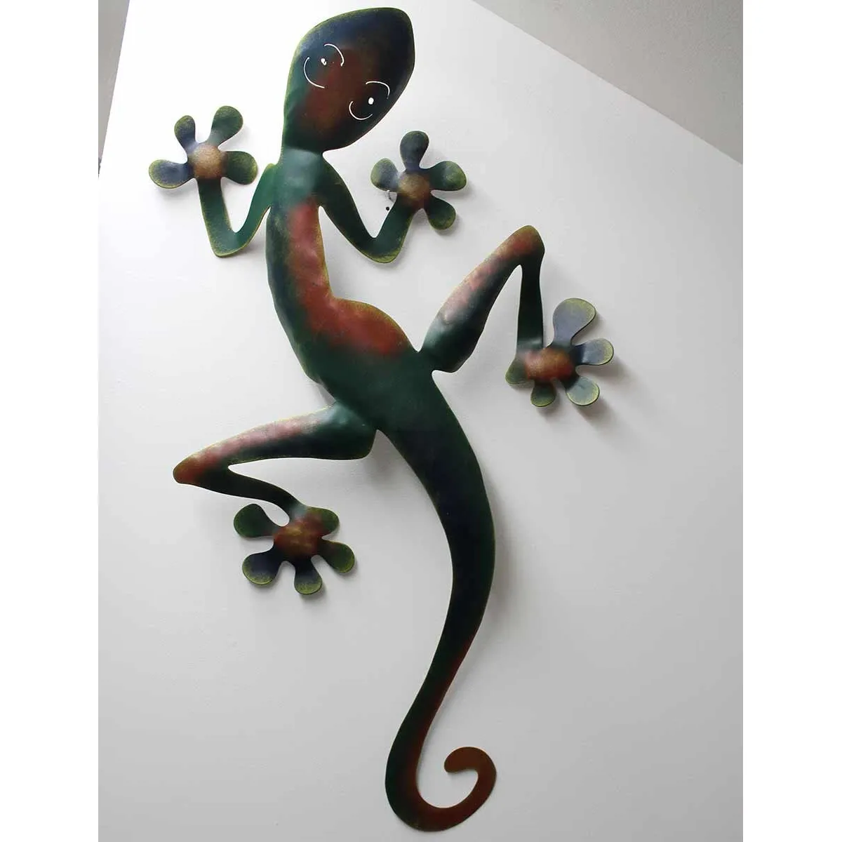 Décoration murale métal de gecko salamandre - Made in France - façade